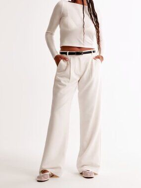 Abercrombie & Fitch | Low Rise Curve Love Sloane Trousers